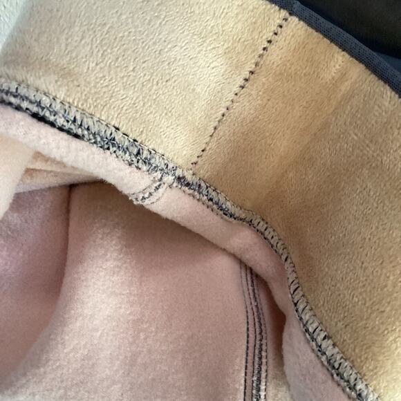 FUR LINED NWOT GRAY LEGGINGS SIZE XS 1244 - Picture 5 of 6